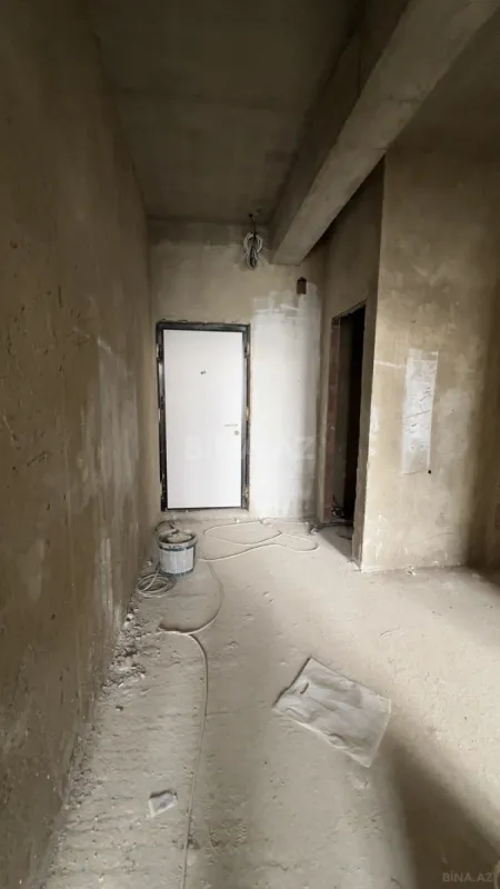 Satılır 2 otaqlı mənzil 69 m²