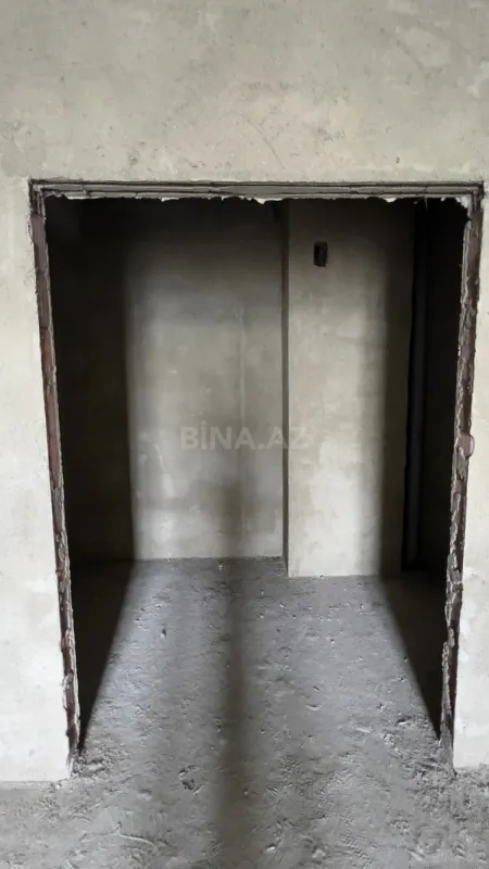 Satılır 2 otaqlı mənzil 69 m²