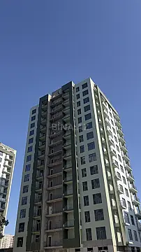 Satılır 2 otaqlı mənzil 69 m²