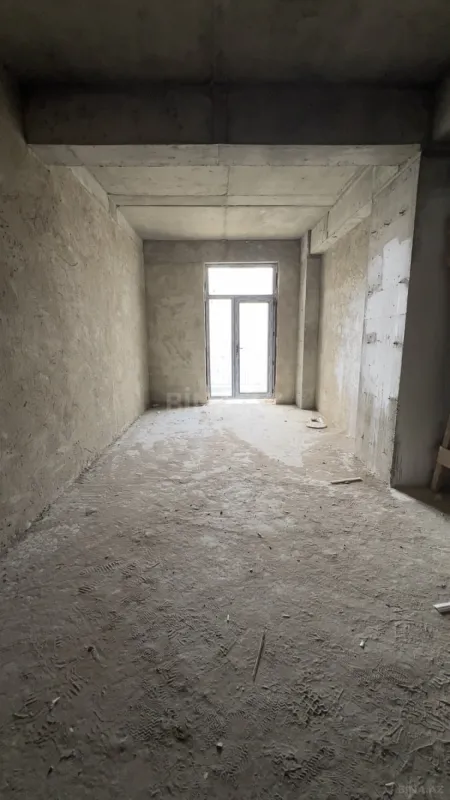 Satılır 2 otaqlı mənzil 69 m²