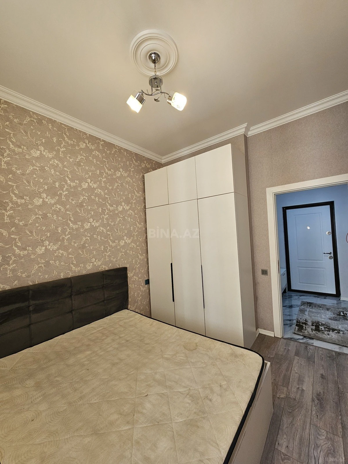 Satılır 2 otaqlı mənzil 46 m²