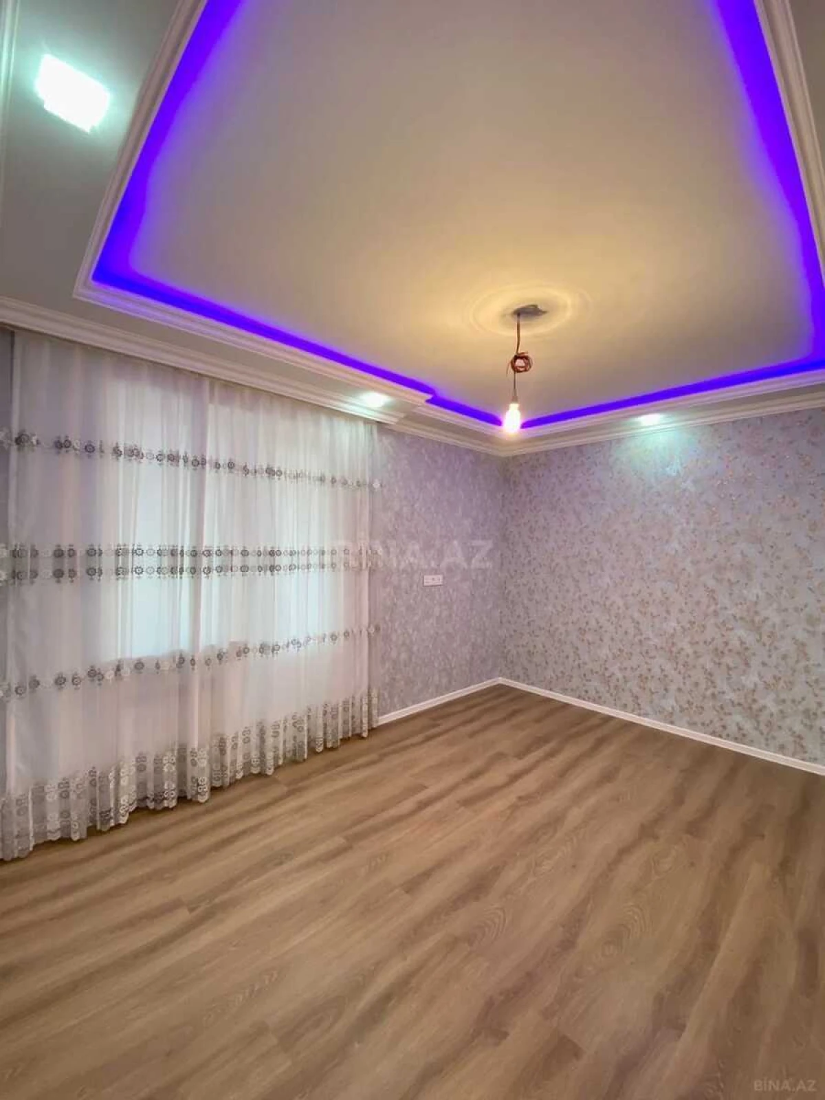 Satılır 3 otaqlı mənzil 70 m²