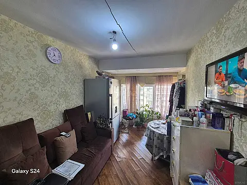 Satılır 1 otaqlı mənzil 35 m²