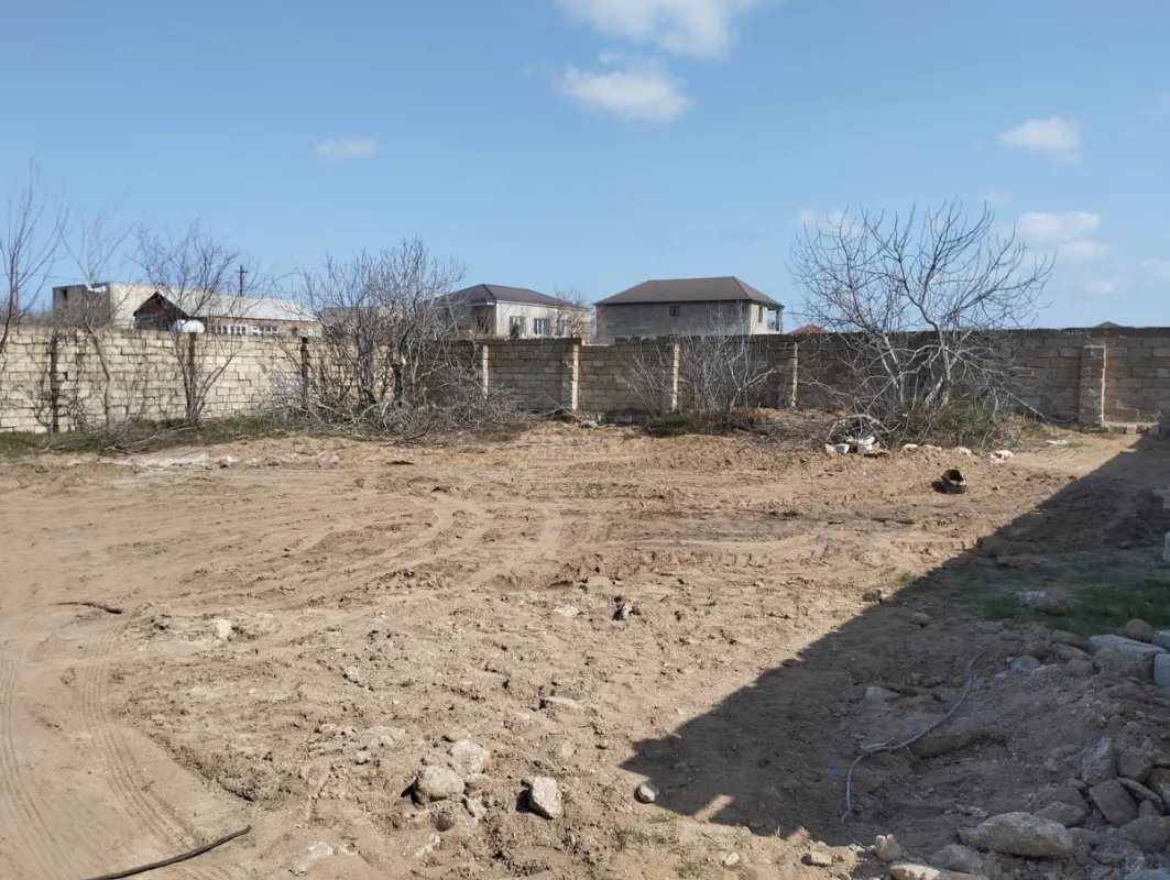 Satılır torpaq sahəsi 4 m²