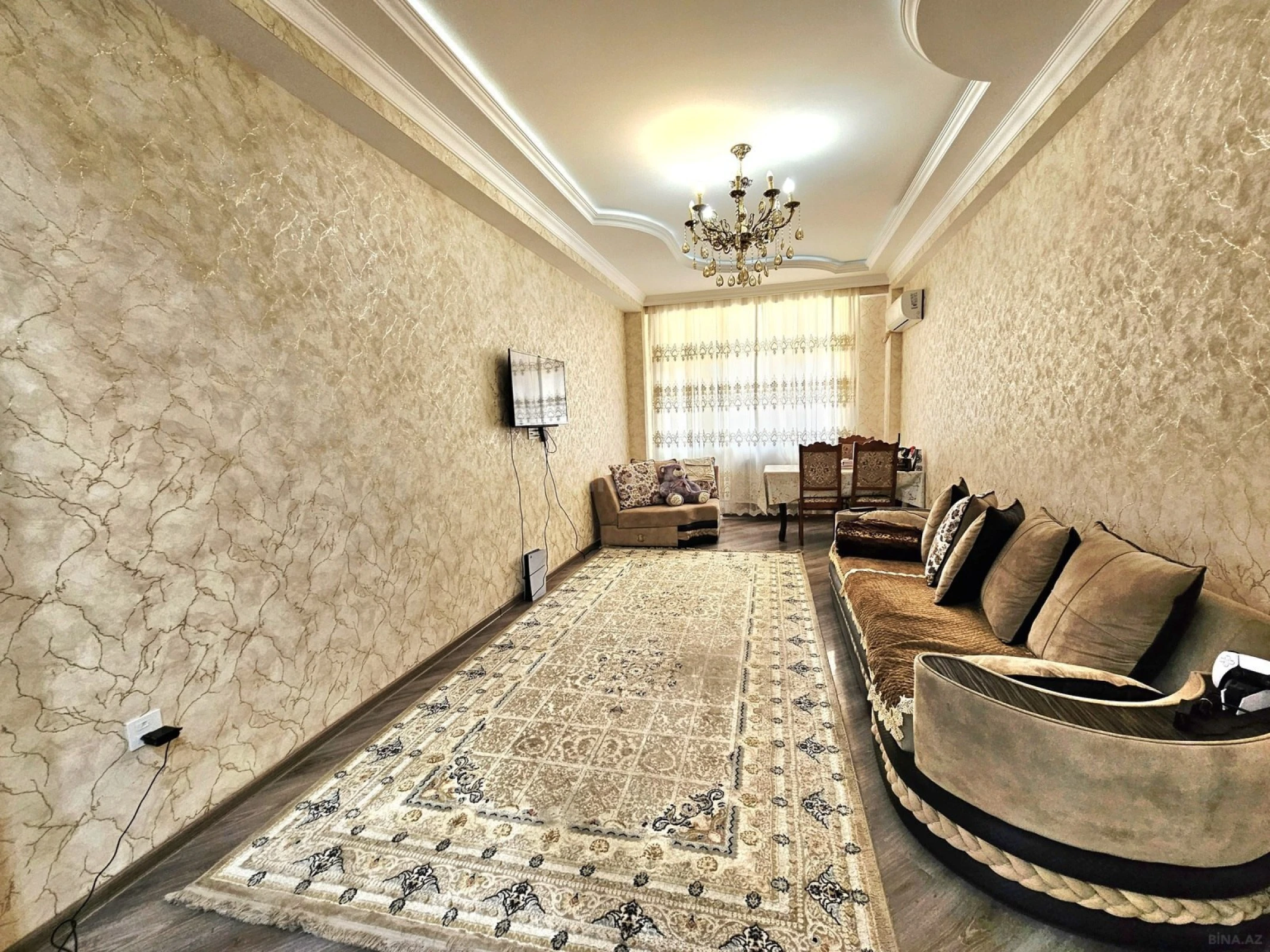 Satılır 3 otaqlı mənzil 94 m²