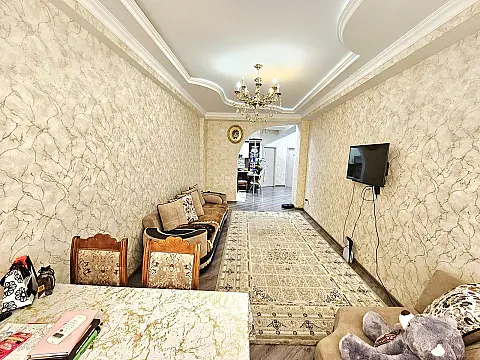 Satılır 3 otaqlı mənzil 94 m²