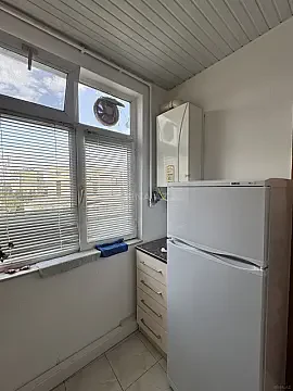 Kirayə verilir 2 otaqlı mənzil 55 m²
