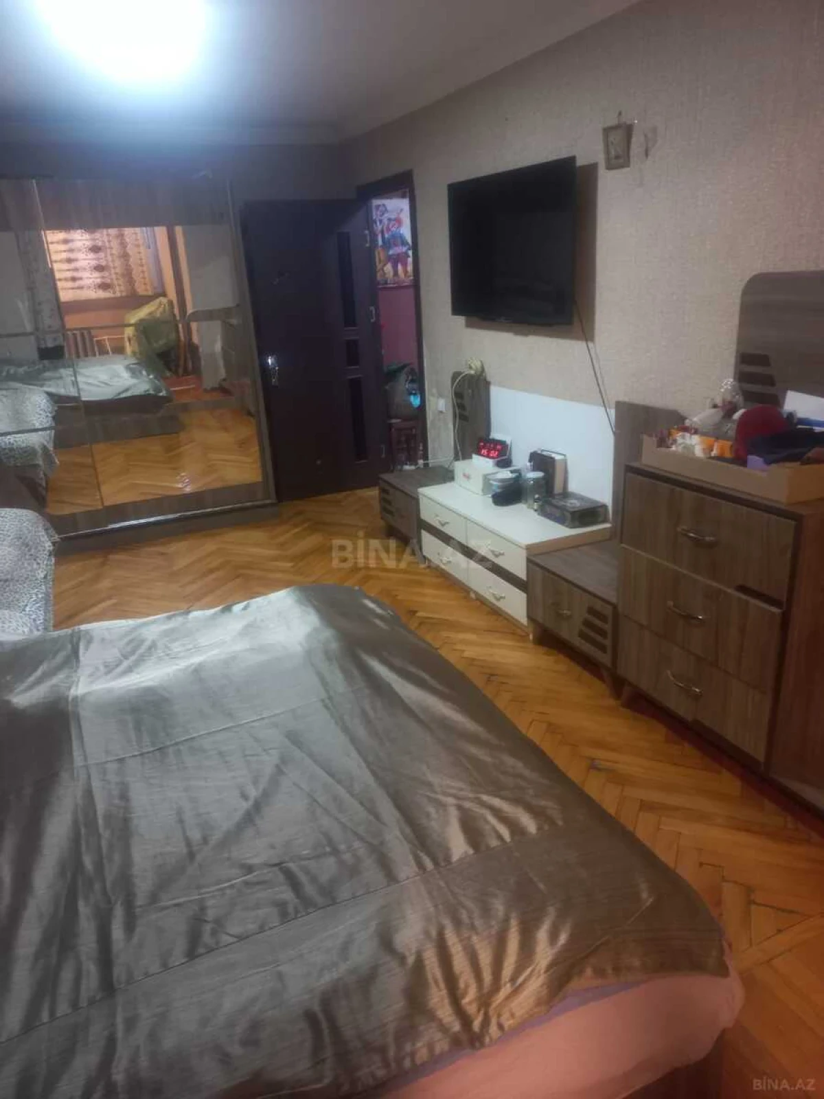 Satılır 3 otaqlı mənzil 84 m²