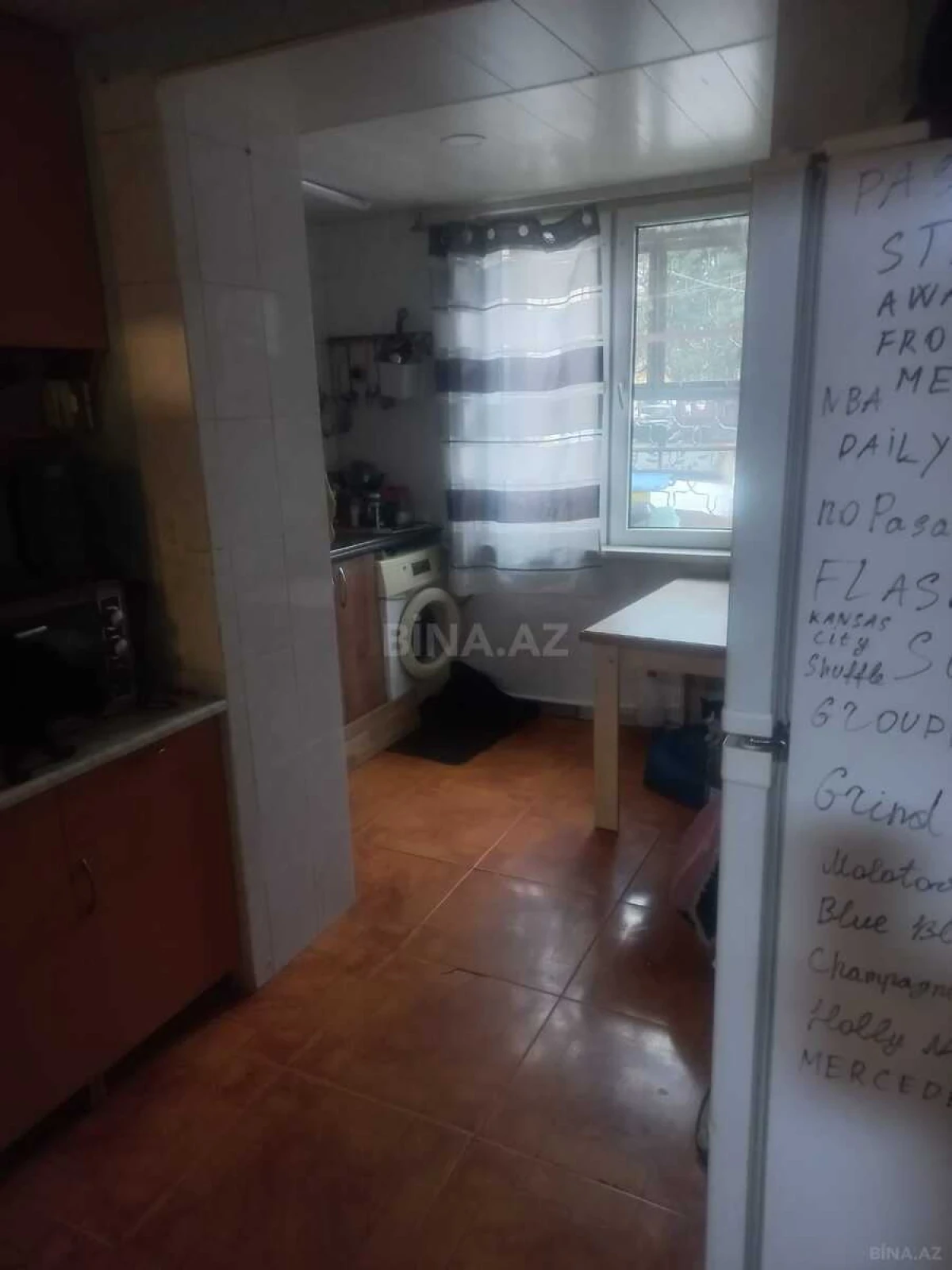 Satılır 3 otaqlı mənzil 84 m²
