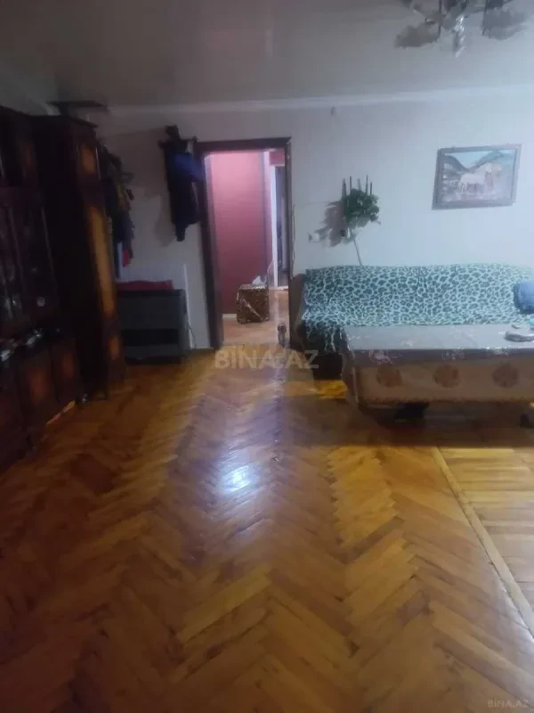 Satılır 3 otaqlı mənzil 84 m²