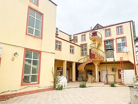 Kirayə verilir obyekt 1000 m² — Bakı, Qaraçuxur 1000.00 m²