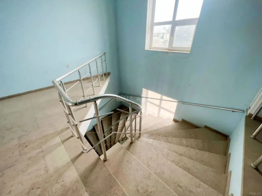 Kirayə verilir obyekt 1000 m²