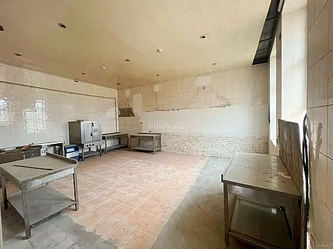 Kirayə verilir obyekt 1000 m²