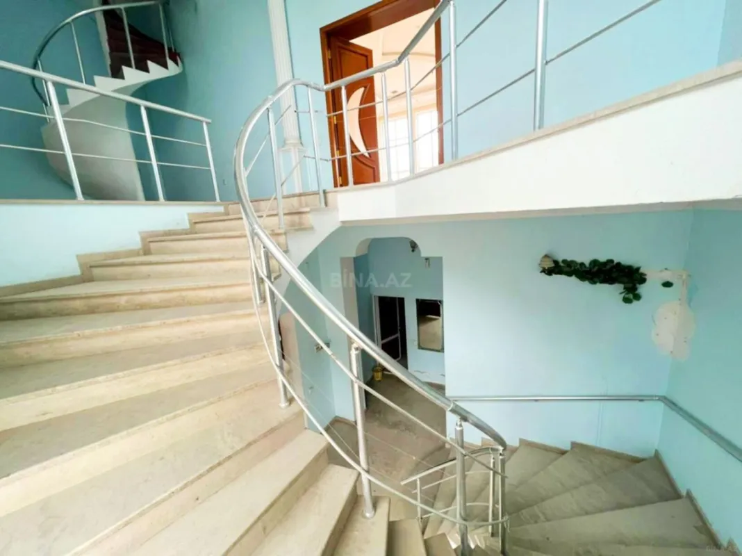 Kirayə verilir obyekt 1000 m²