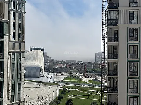 Kirayə verilir 2 otaqlı mənzil 105 m²