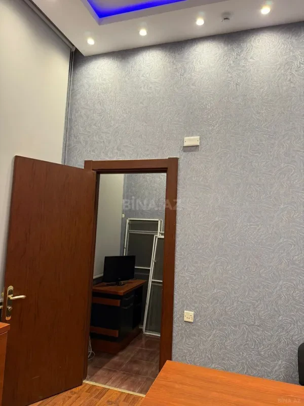Kirayə verilir 8 otaqlı ofis 220 m²