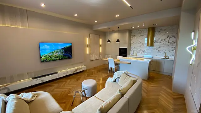 Kirayə verilir 2 otaqlı mənzil 70 m²