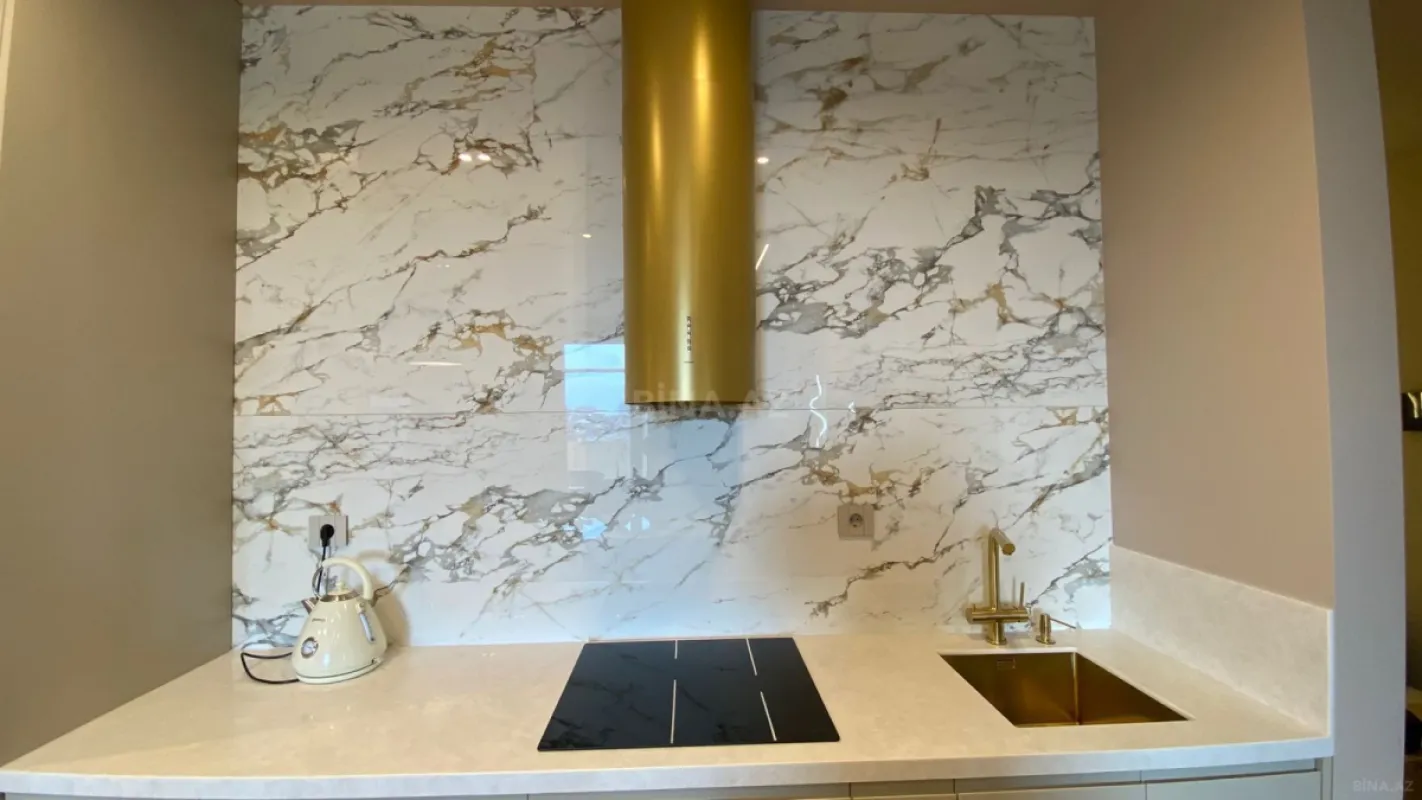 Kirayə verilir 2 otaqlı mənzil 70 m²