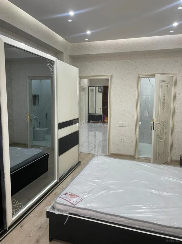 Kirayə verilir 3 otaqlı mənzil 120 m²