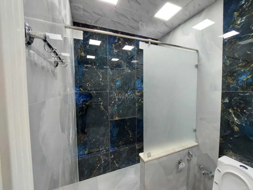 Kirayə verilir 3 otaqlı mənzil 120 m²