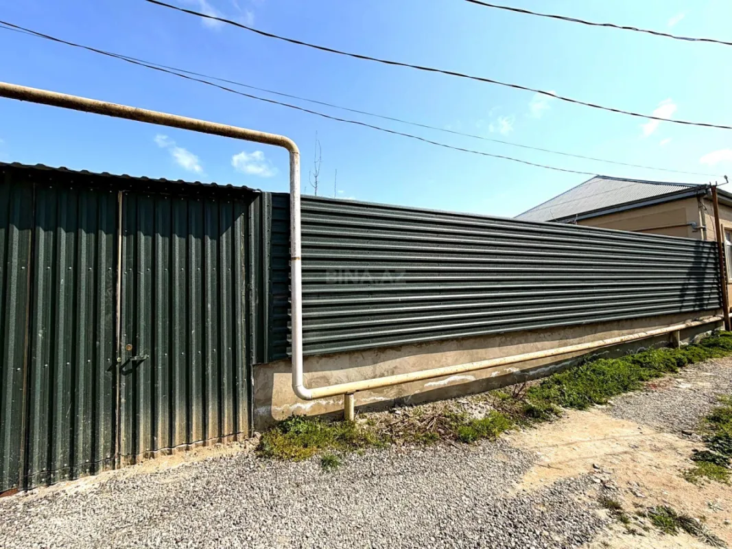 Satılır 1 otaqlı həyət evi 40 m²