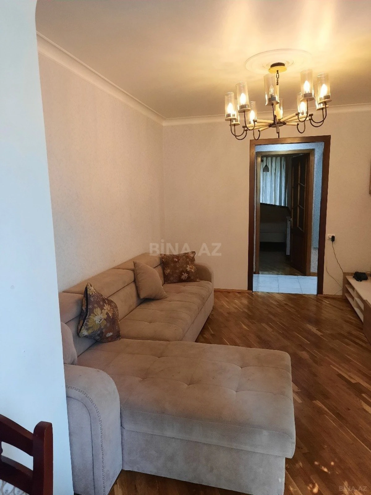 Satılır 2 otaqlı mənzil 55 m²