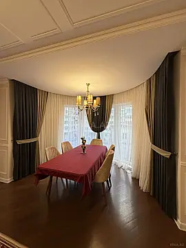 Satılır 3 otaqlı mənzil 134 m²