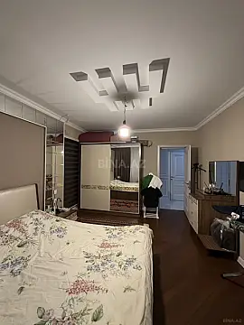 Satılır 3 otaqlı mənzil 134 m²