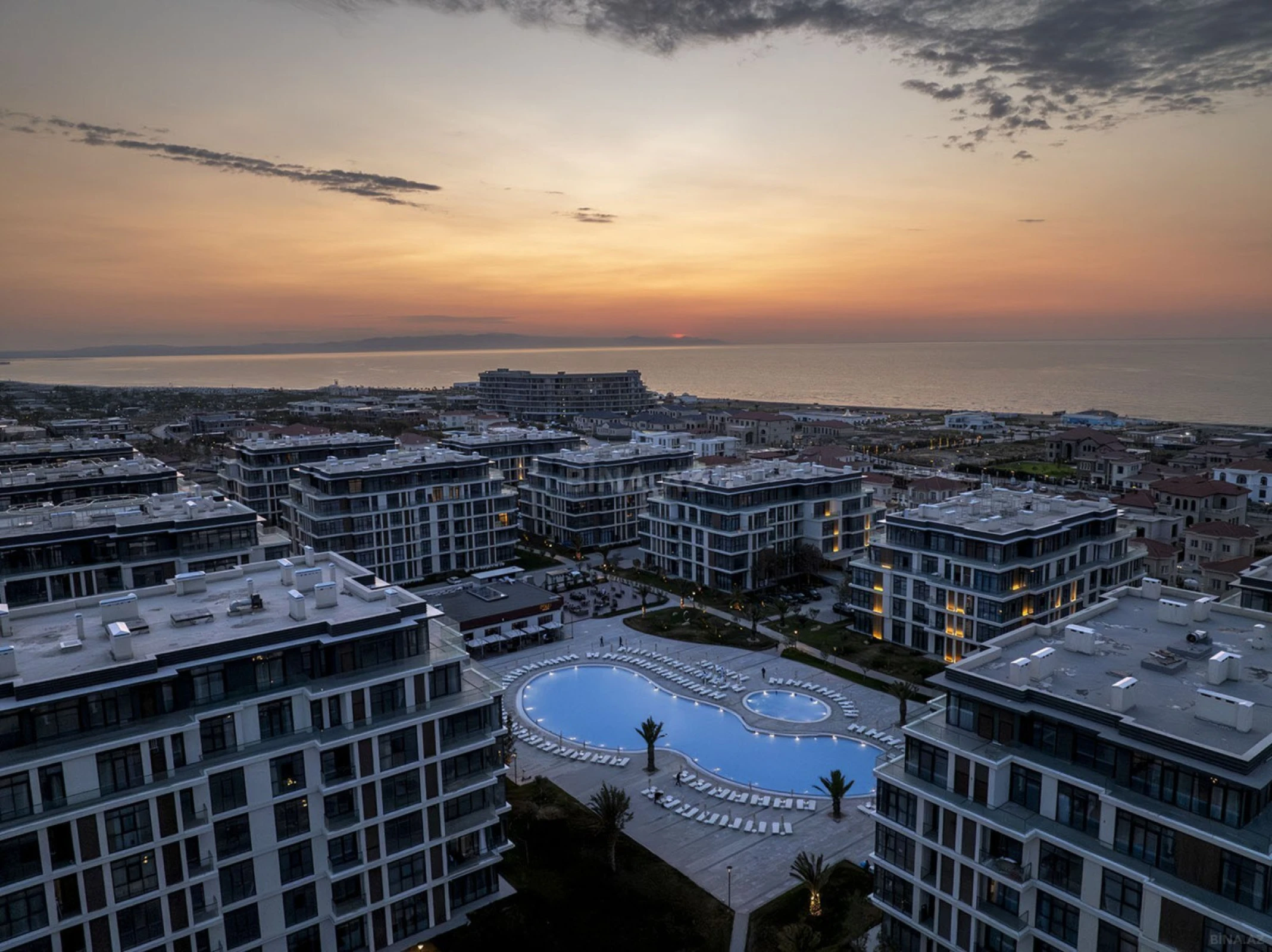 Satılır 1 otaqlı mənzil 58 m²