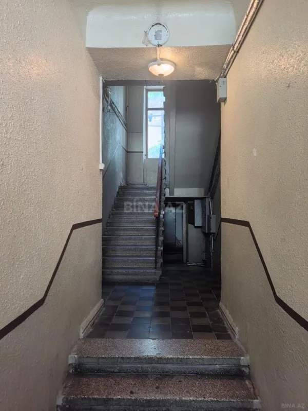 Satılır 3 otaqlı mənzil 105 m²