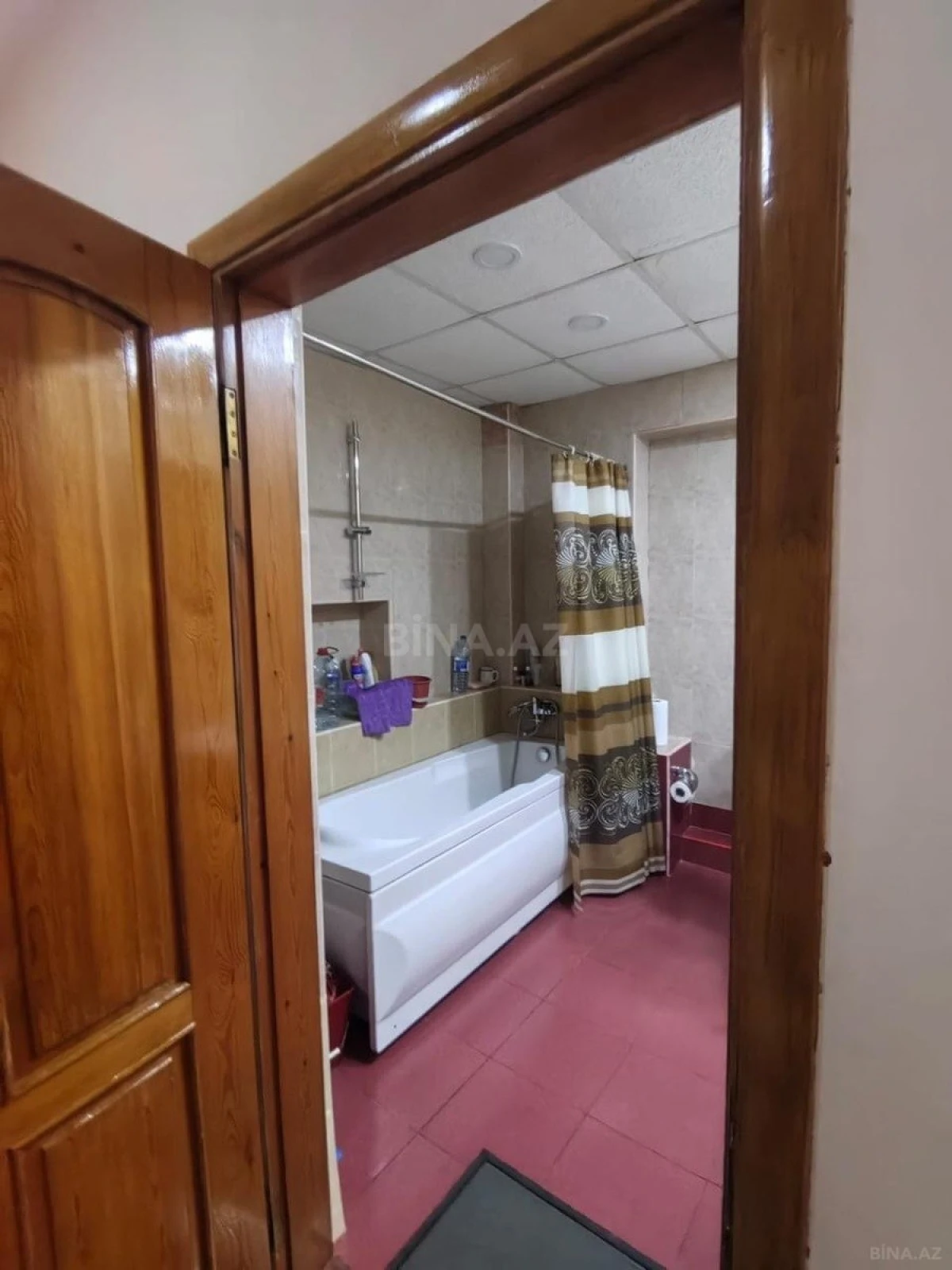 Satılır 3 otaqlı mənzil 105 m²