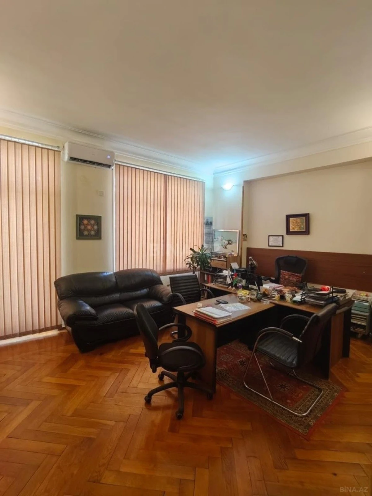 Satılır 3 otaqlı mənzil 105 m²