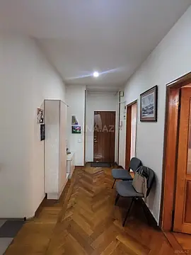 Satılır 3 otaqlı mənzil 105 m²
