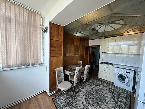 Satılır 4 otaqlı mənzil 109 m²