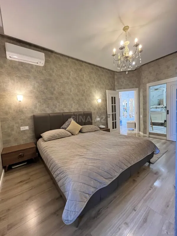 Satılır 4 otaqlı mənzil 94 m²