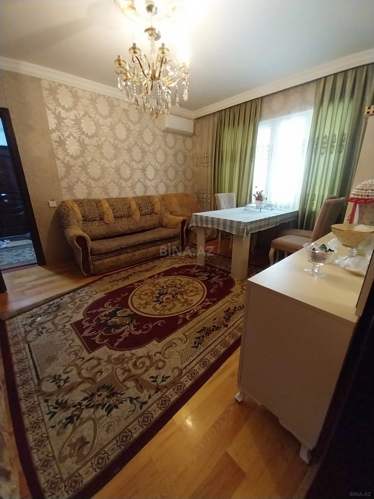 Satılır 4 otaqlı mənzil 84.8 m²