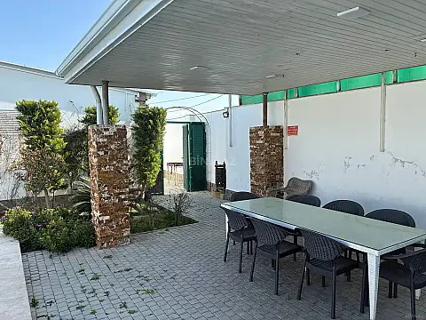Kirayə verilir 4 otaqlı həyət evi 320 m²