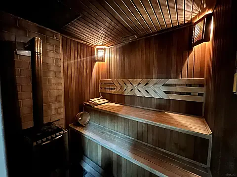 Kirayə verilir 4 otaqlı həyət evi 320 m²