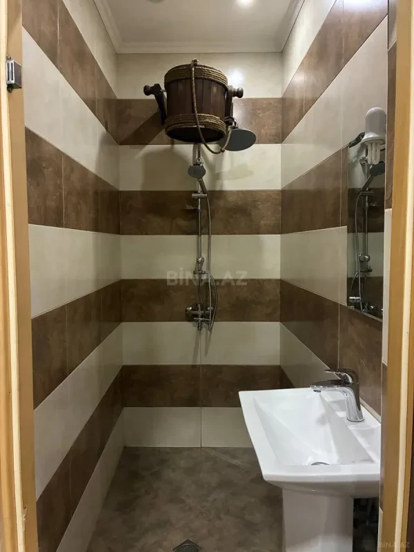 Kirayə verilir 4 otaqlı həyət evi 320 m²