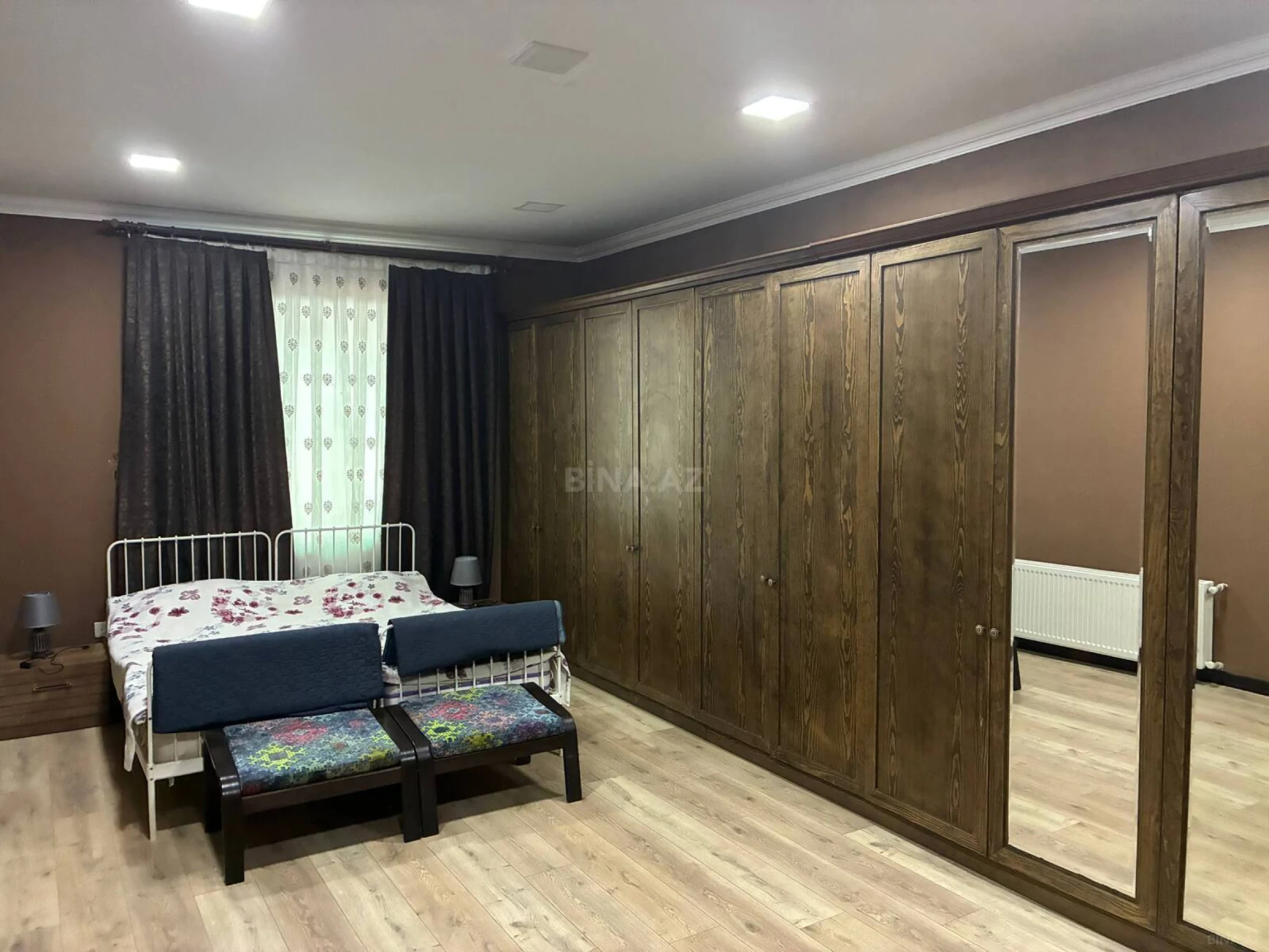 Kirayə verilir 4 otaqlı həyət evi 320 m²