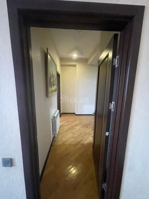 Kirayə verilir 2 otaqlı mənzil 75 m²