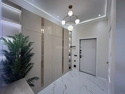 Satılır 3 otaqlı mənzil 112 m²