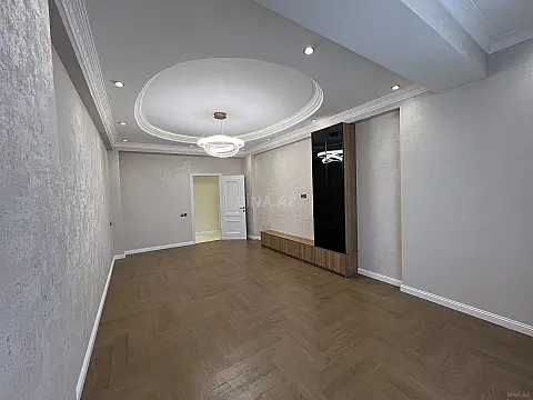 Satılır 3 otaqlı mənzil 112 m²