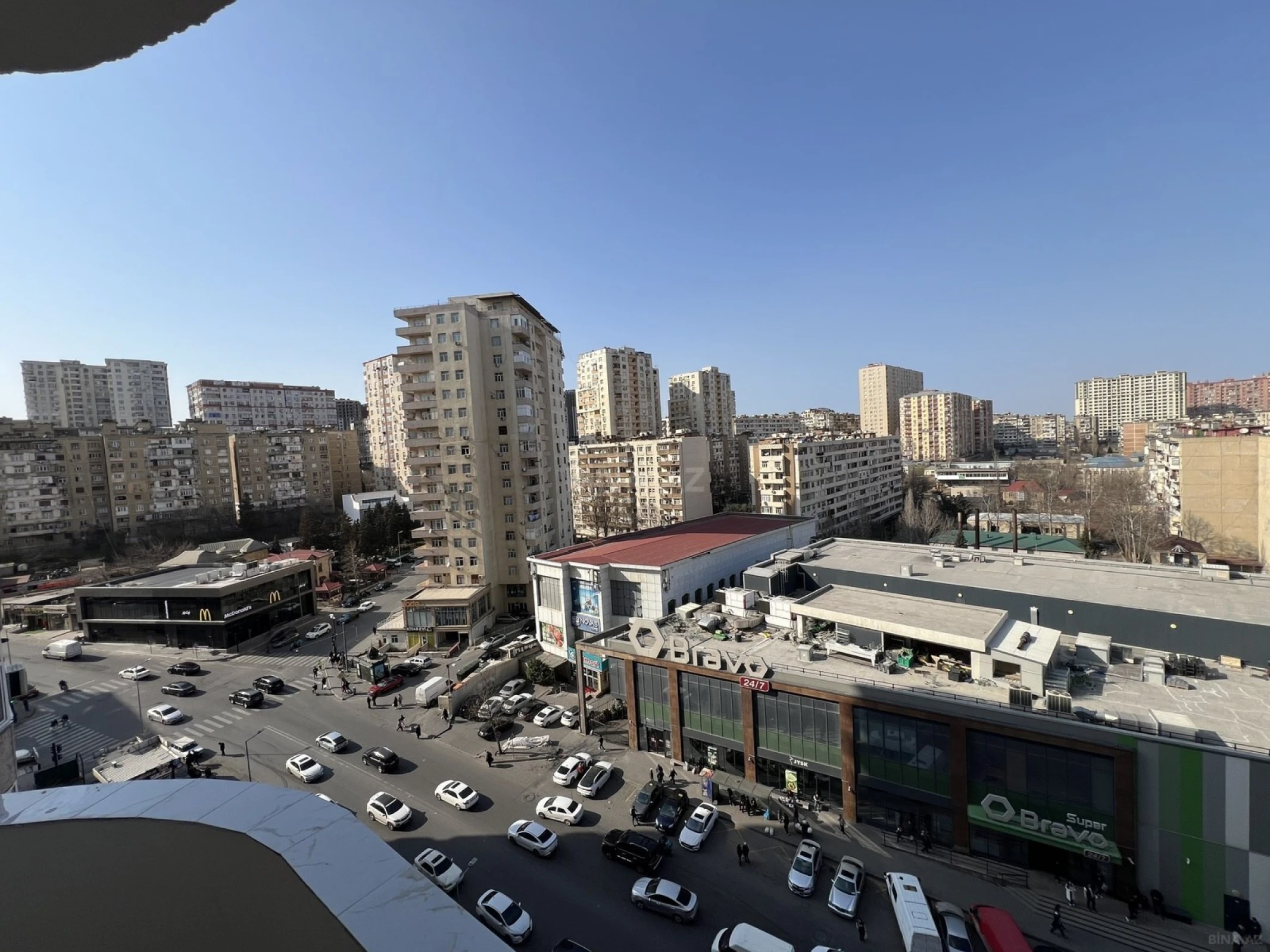 Satılır 3 otaqlı mənzil 112 m²