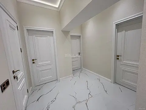 Satılır 3 otaqlı mənzil 112 m²