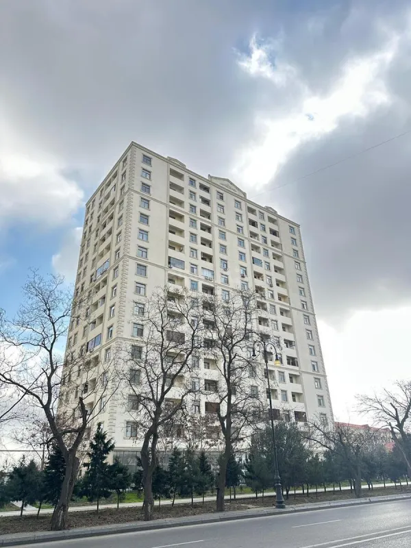 Satılır 3 otaqlı mənzil 96.6 m²