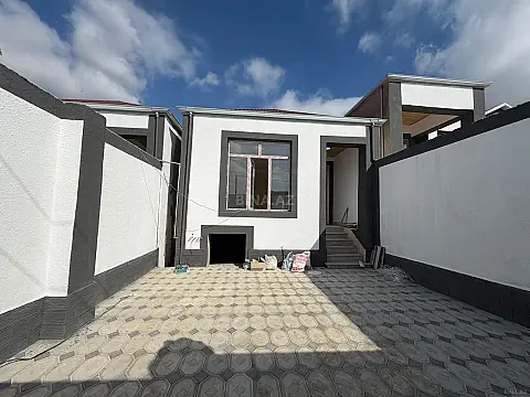 Satılır 2 otaqlı həyət evi 85 m² — Bakı 2 otaq 85.00 m²