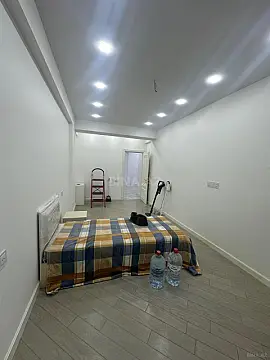 Kirayə verilir 3 otaqlı mənzil 126 m²