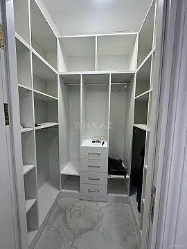 Kirayə verilir 3 otaqlı mənzil 126 m²