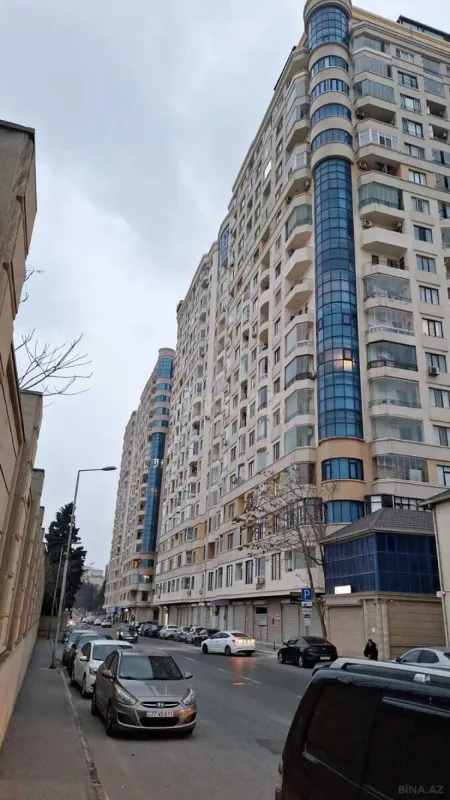 Satılır 3 otaqlı mənzil 100 m²